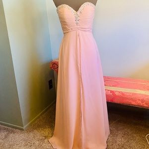 Boutique Unbranded Blush Colored Formal Dress